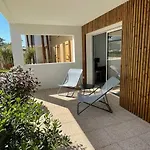 Superbe Neuf, 2 Terrasses , Jardin