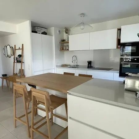 Superbe Neuf, 2 Terrasses , Jardin